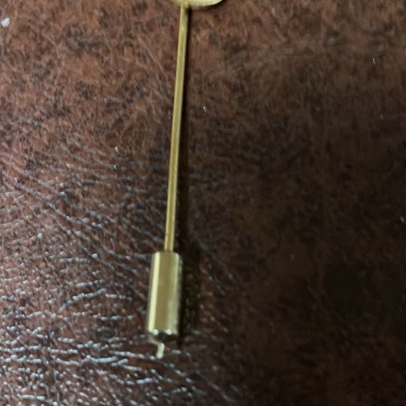 Vintage stick pin with emerald - Picture 3 of 5